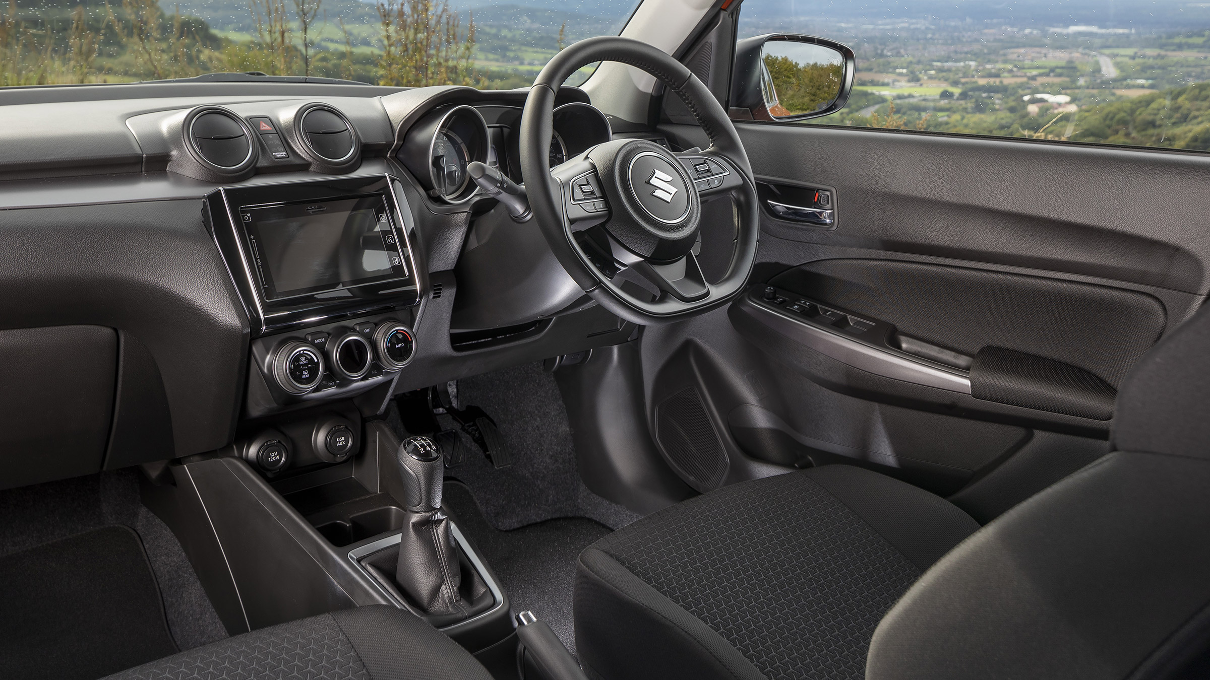 Suzuki Swift hatchback Interior & comfort 2020 review